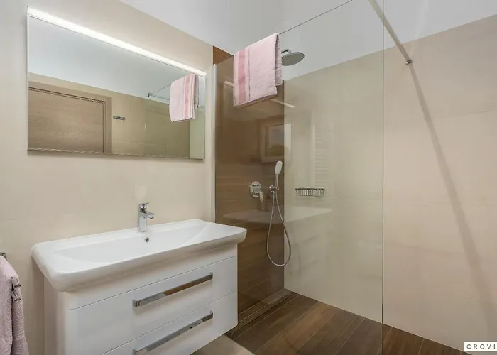 Βίλα Lucija Marčana